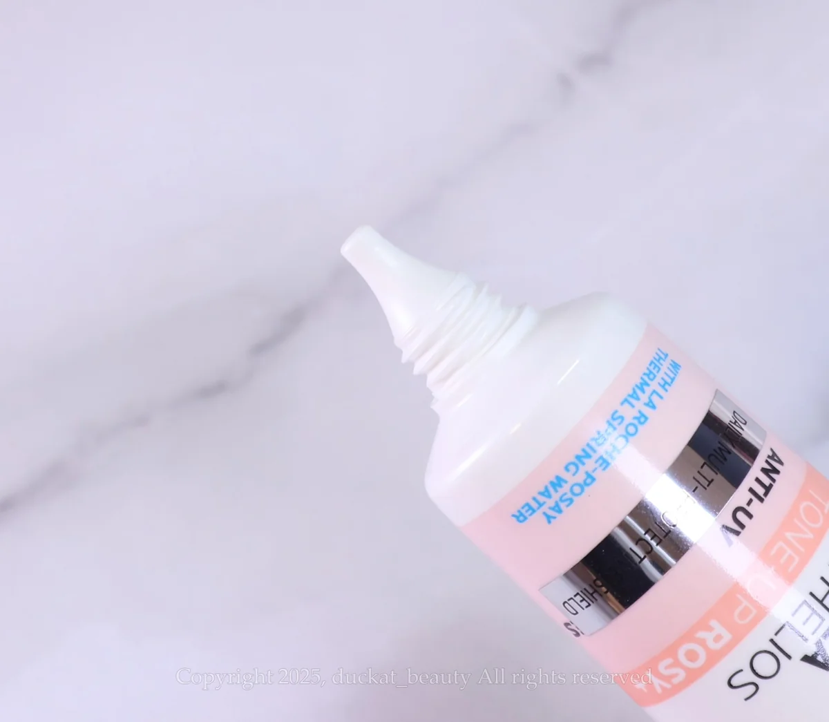 la-roche-posay-uvidea-tone-up-sunscreen-review-rosy-glow-clear-06