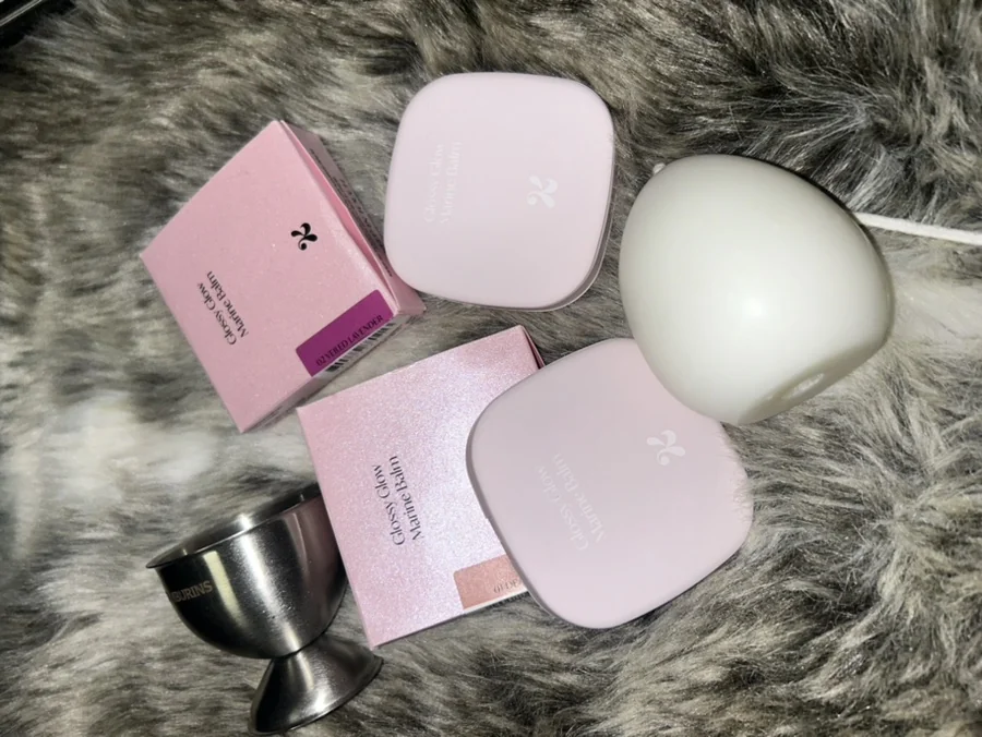 keep-in-touch-glossy-glow-marine-balm-review-01
