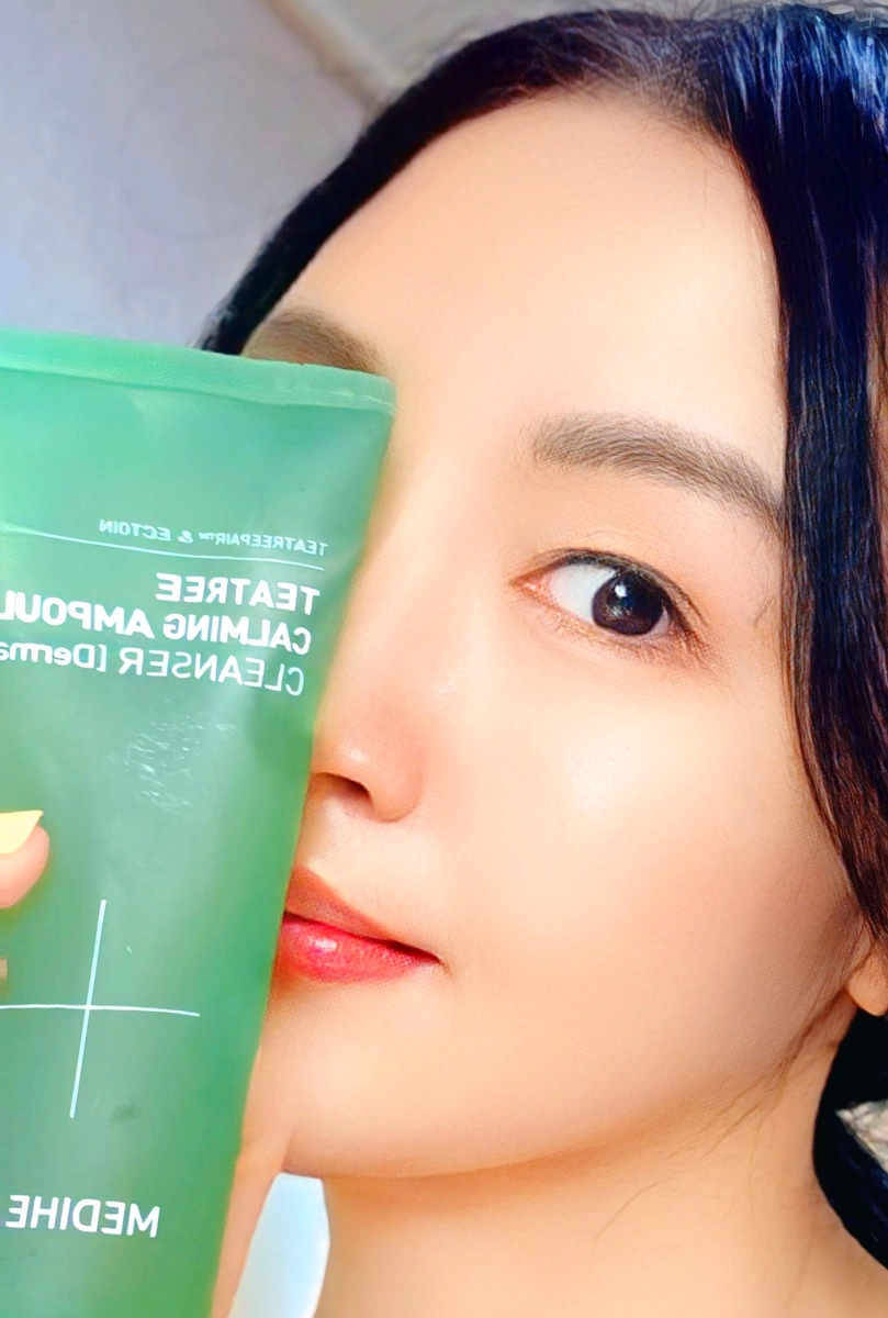 mediheal-tea-tree-soothing-ampoule-cleanser-review-12