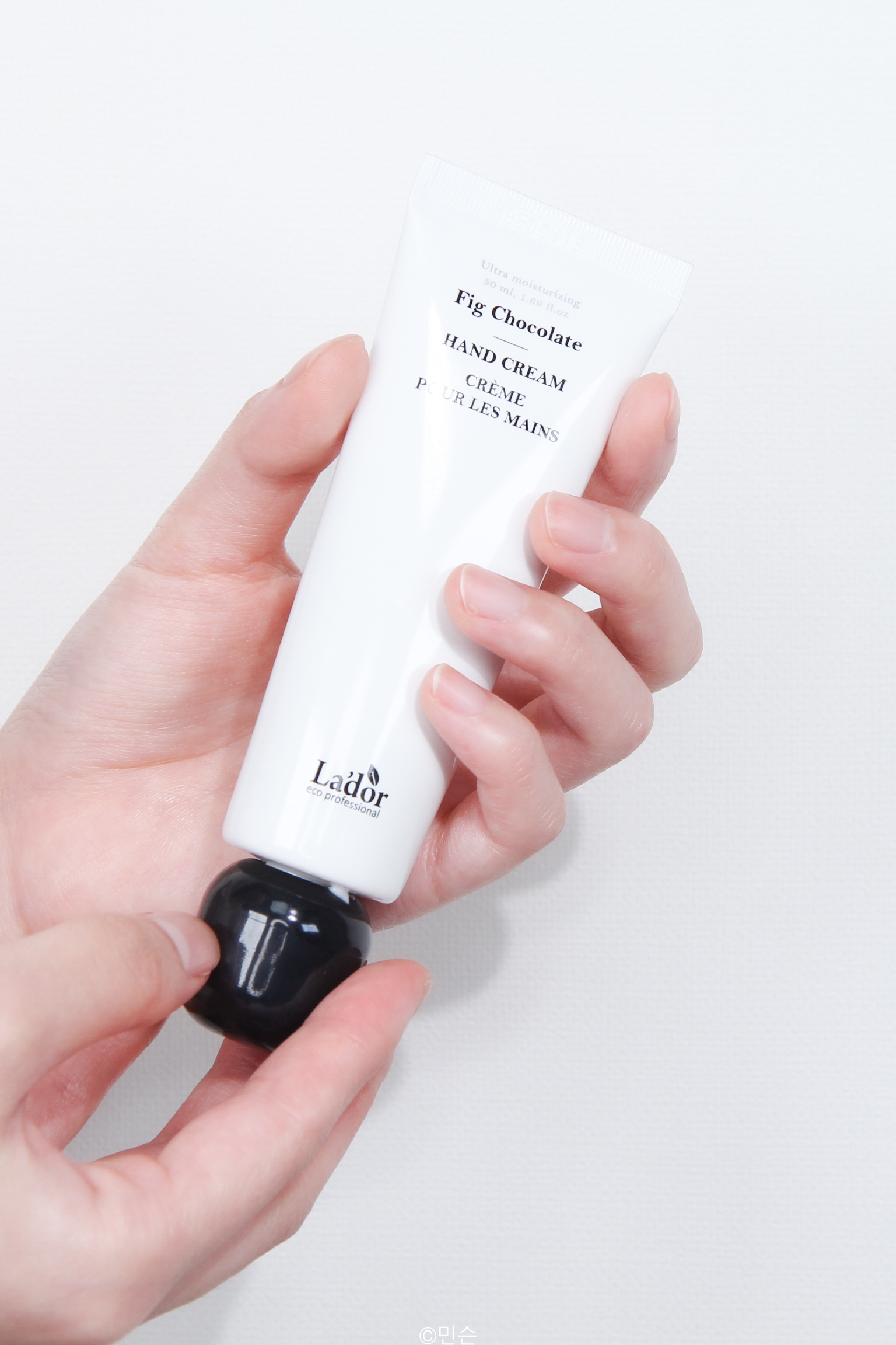 lador-fig-chocolate-hand-care-set-review-17