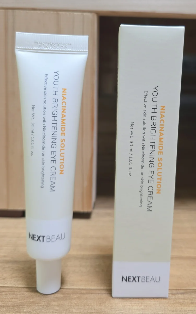 nextbeau-niacinamide-brightening-eye-cream-01