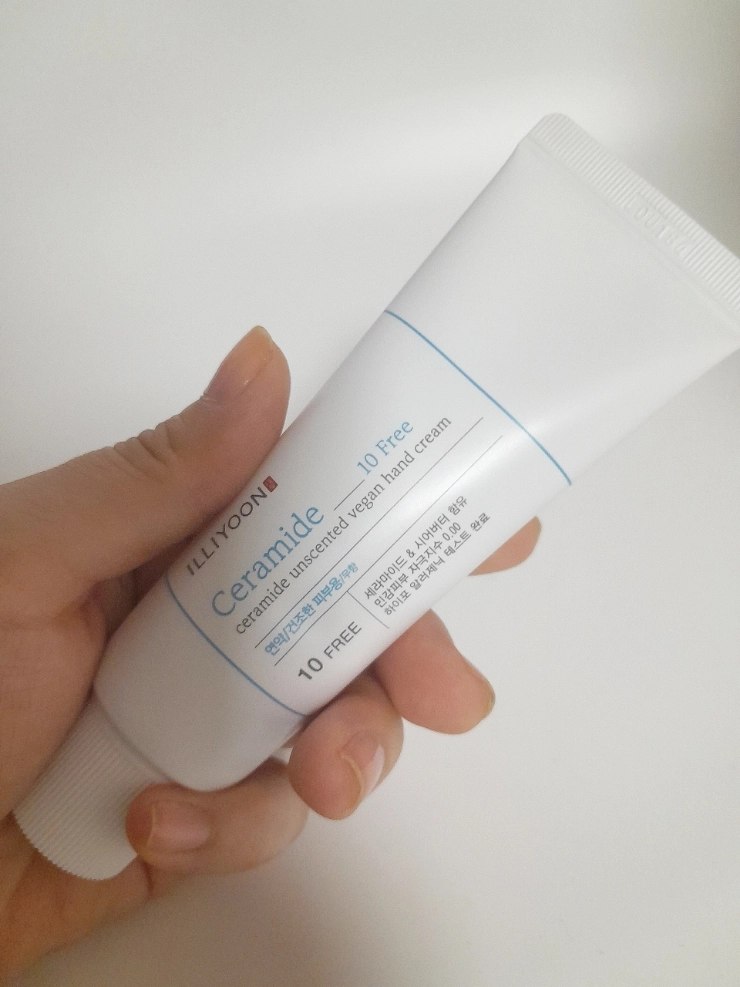 illiyoon-ceramide-unscented-vegan-hand-cream-review-04